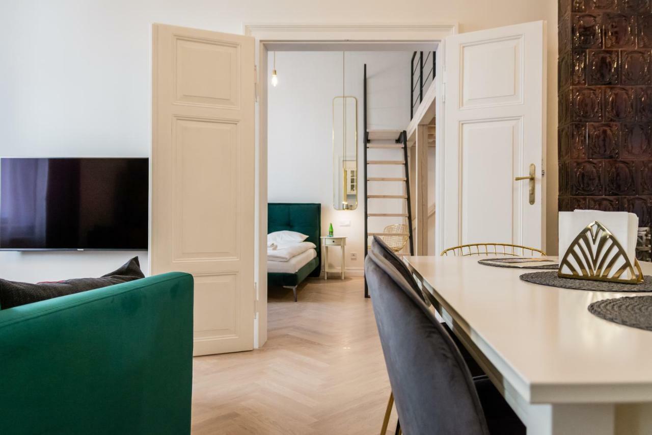 Apartment Deluxe Old Town Sw. Krzyza Wawelofts *